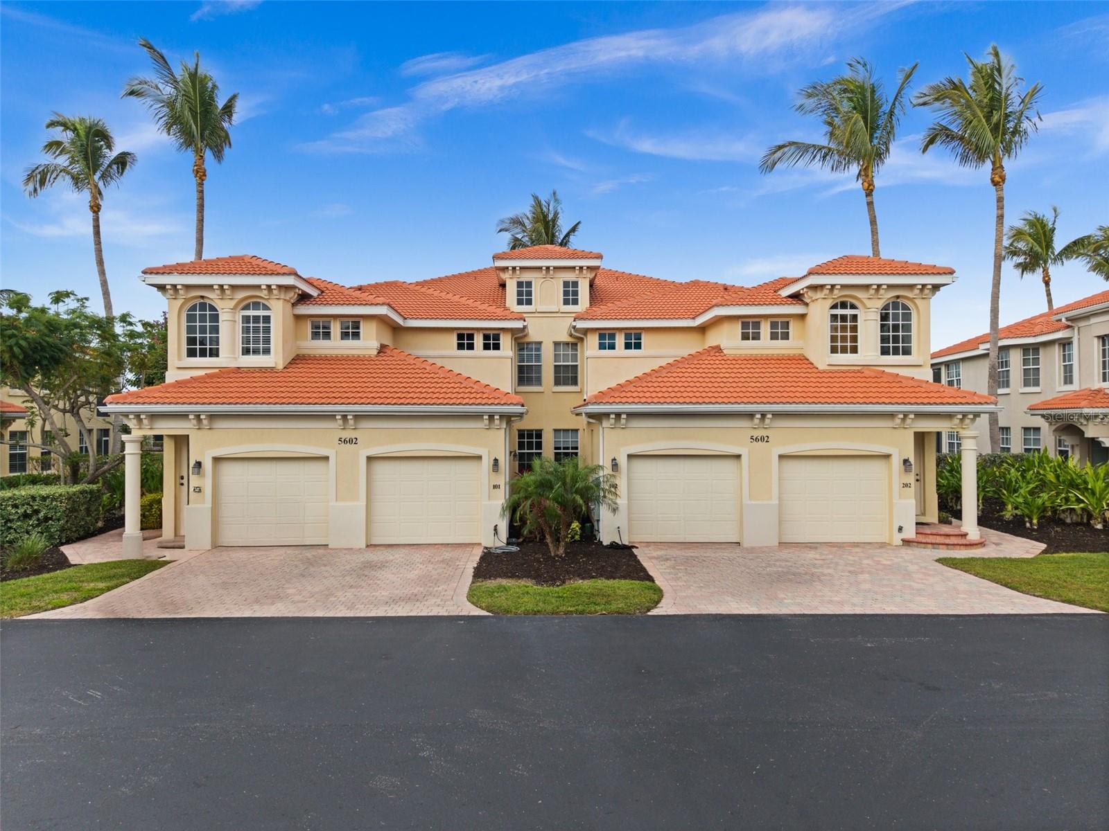 5602 CAPE HARBOUR DR #101, CAPE CORAL, FL, 33914