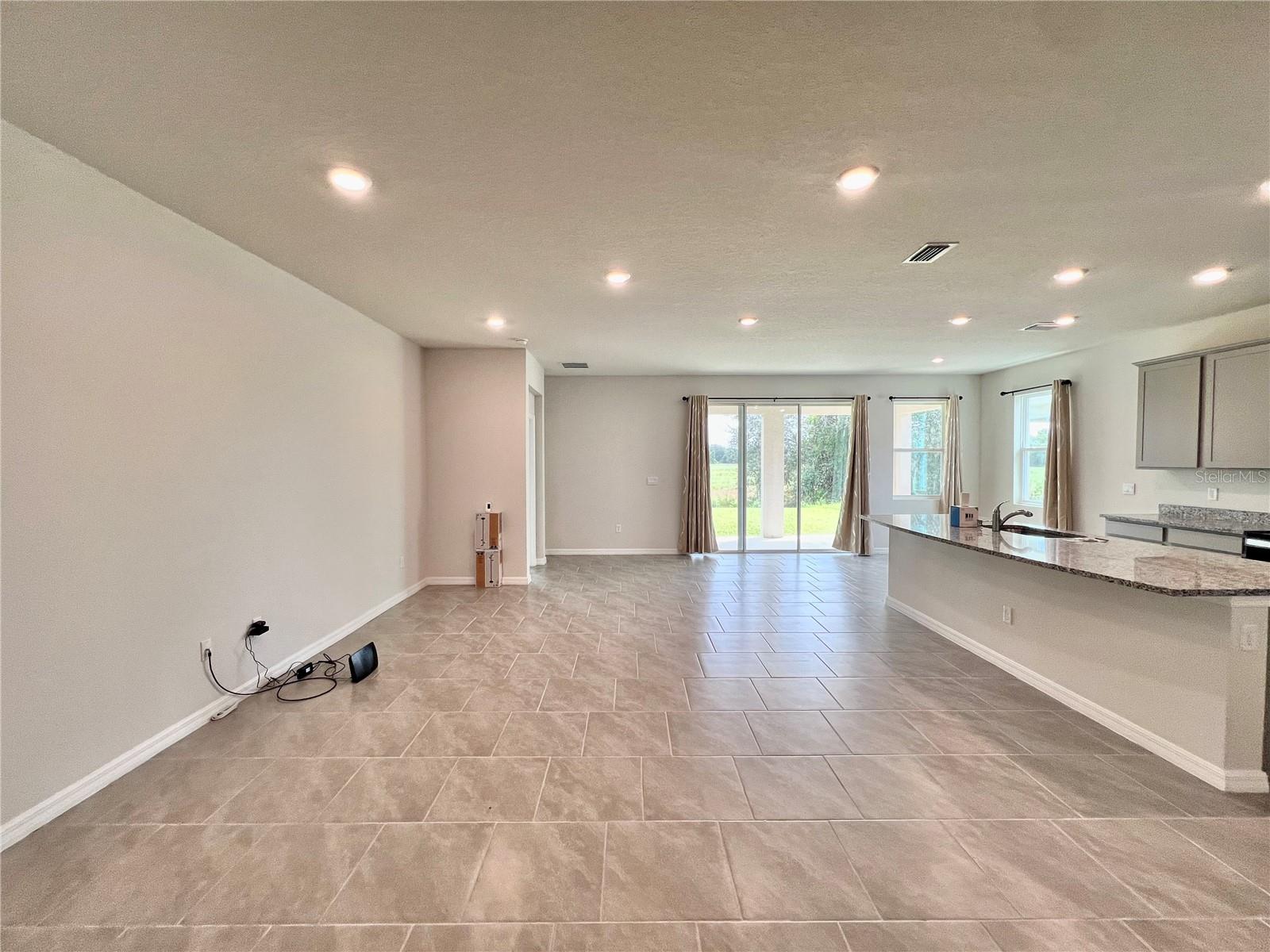 33869 FIELD MAPLE LOOP, WESLEY CHAPEL, FL, 33545