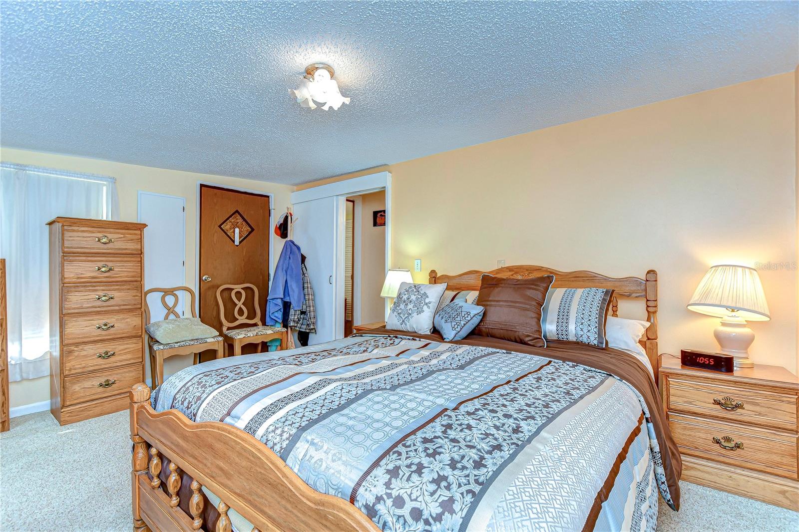 37350 TROPICAL DR, ZEPHYRHILLS, FL, 33541