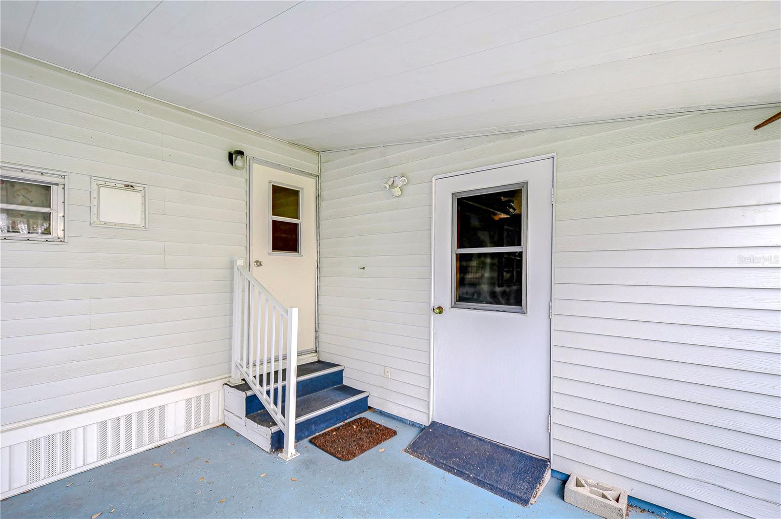 37350 TROPICAL DR, ZEPHYRHILLS, FL, 33541