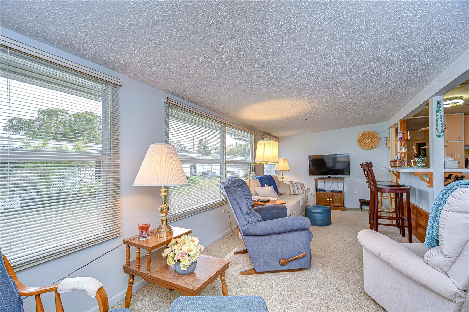 37350 TROPICAL DR, ZEPHYRHILLS, FL, 33541