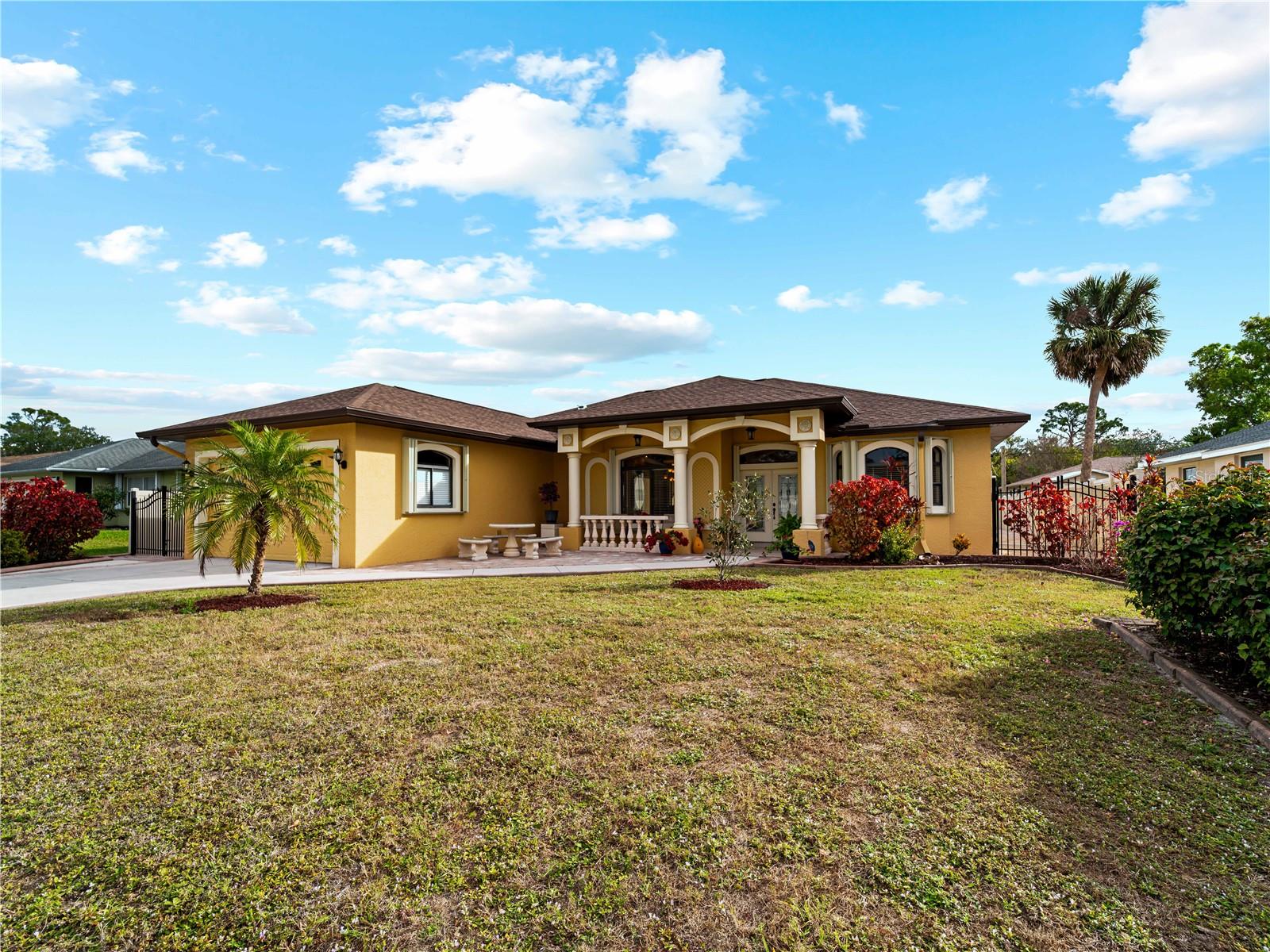 2520 S SALFORD BLVD, NORTH PORT, FL, 34287