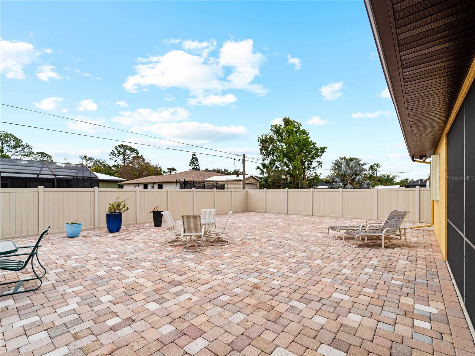 2520 S SALFORD BLVD, NORTH PORT, FL, 34287