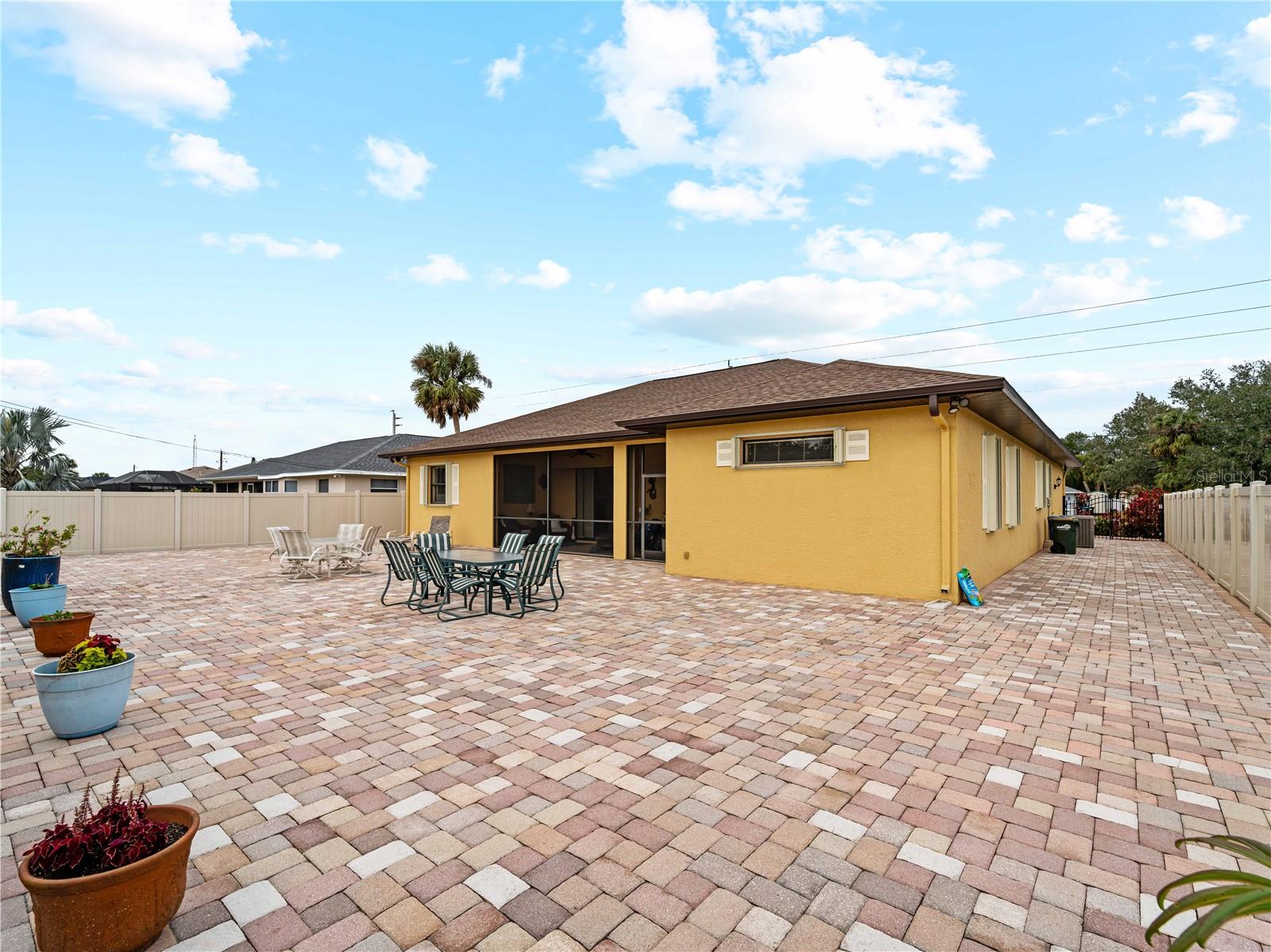 2520 S SALFORD BLVD, NORTH PORT, FL, 34287