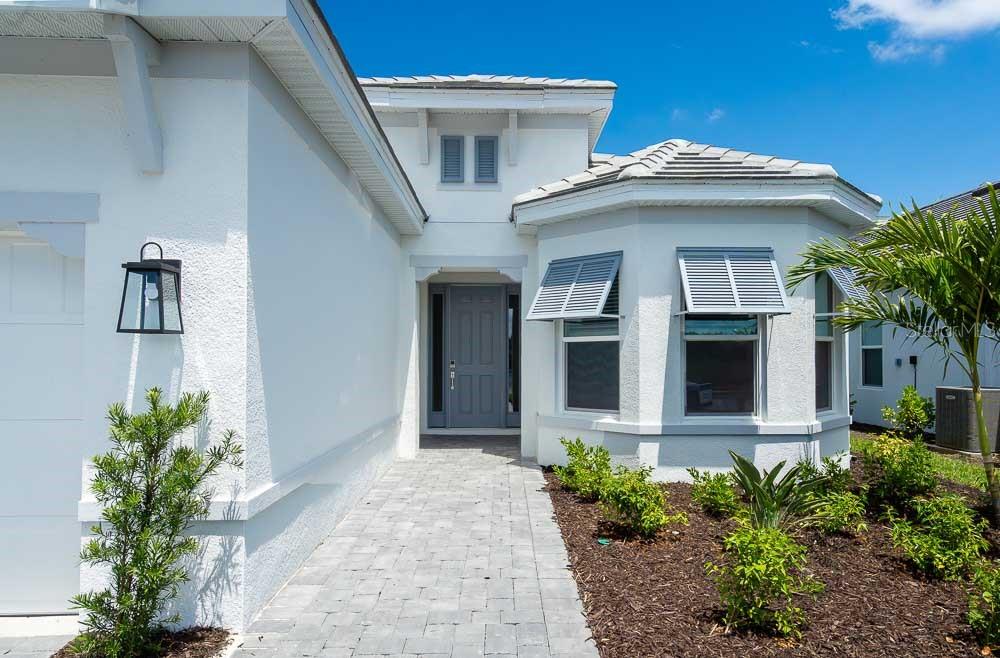 8024 MOONBEAM AVE, SARASOTA, FL, 34241