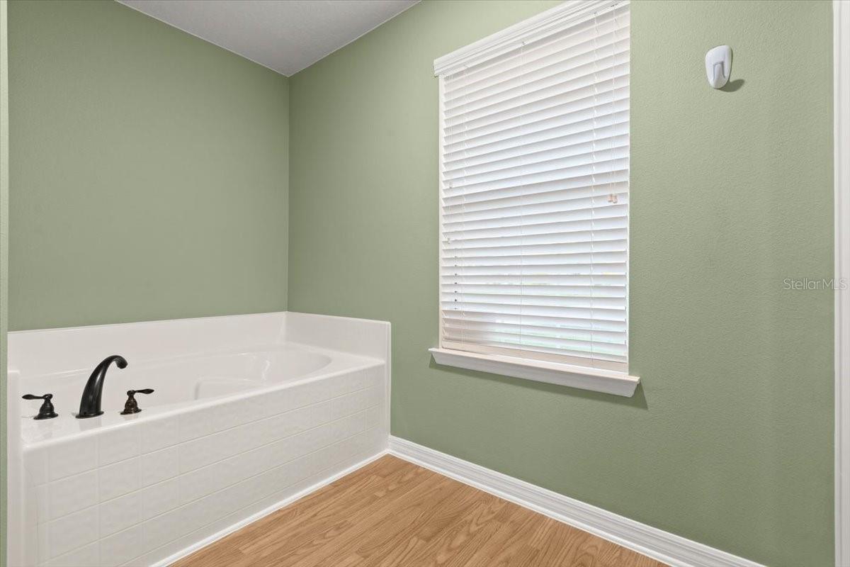 694 CORAL TRACE BLVD, EDGEWATER, FL, 32132