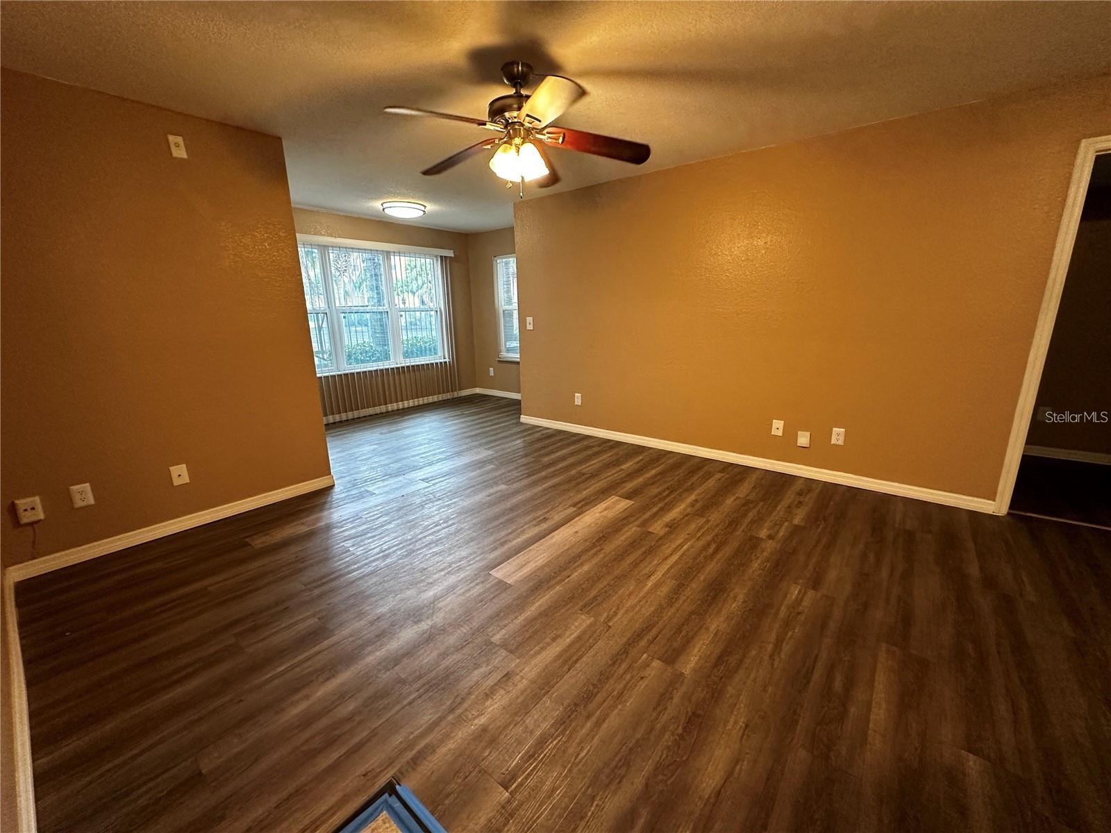 5761 GATLIN AVE #512, ORLANDO, FL, 32822