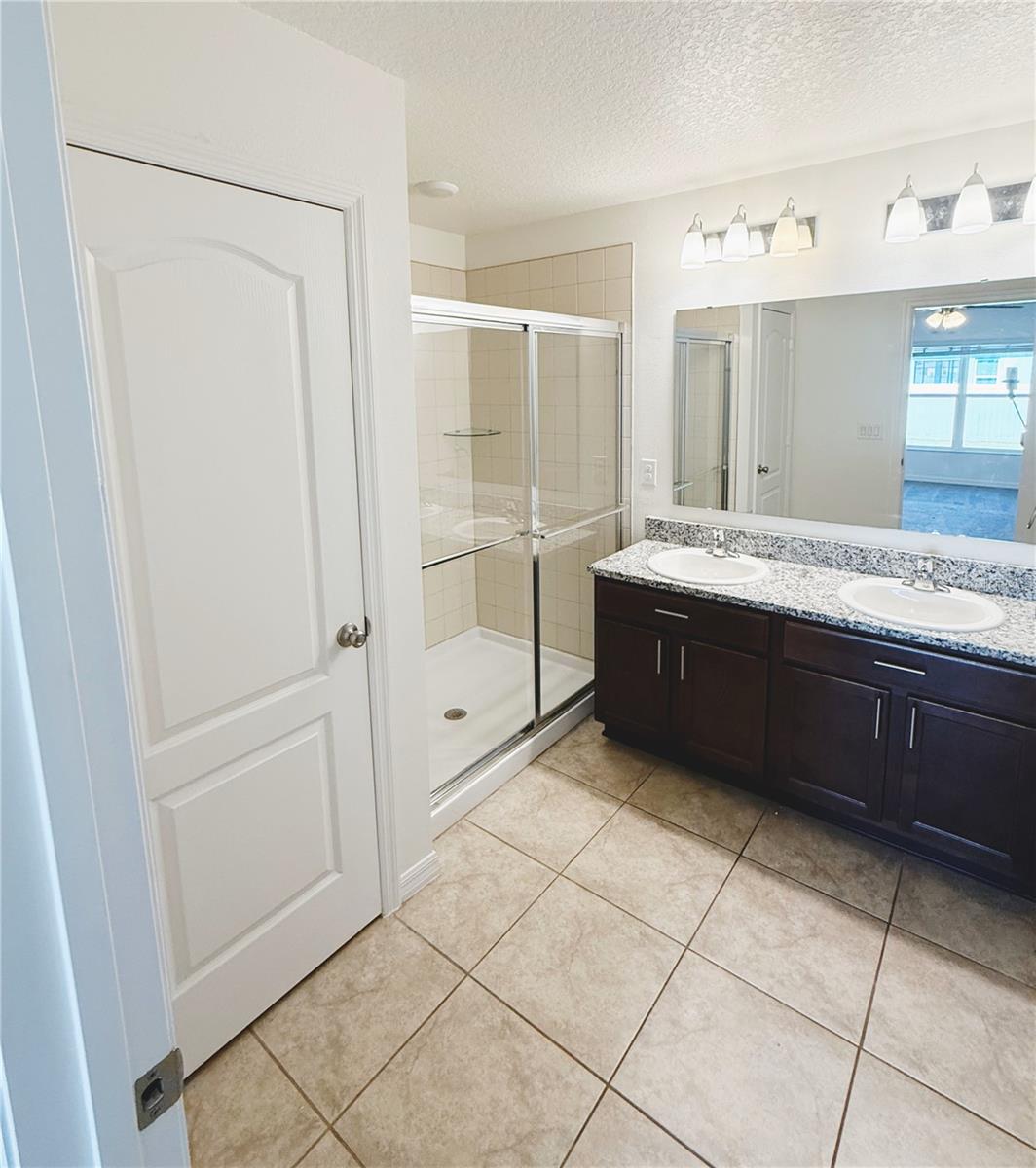1556 VENICE LN, DAVENPORT, FL, 33896