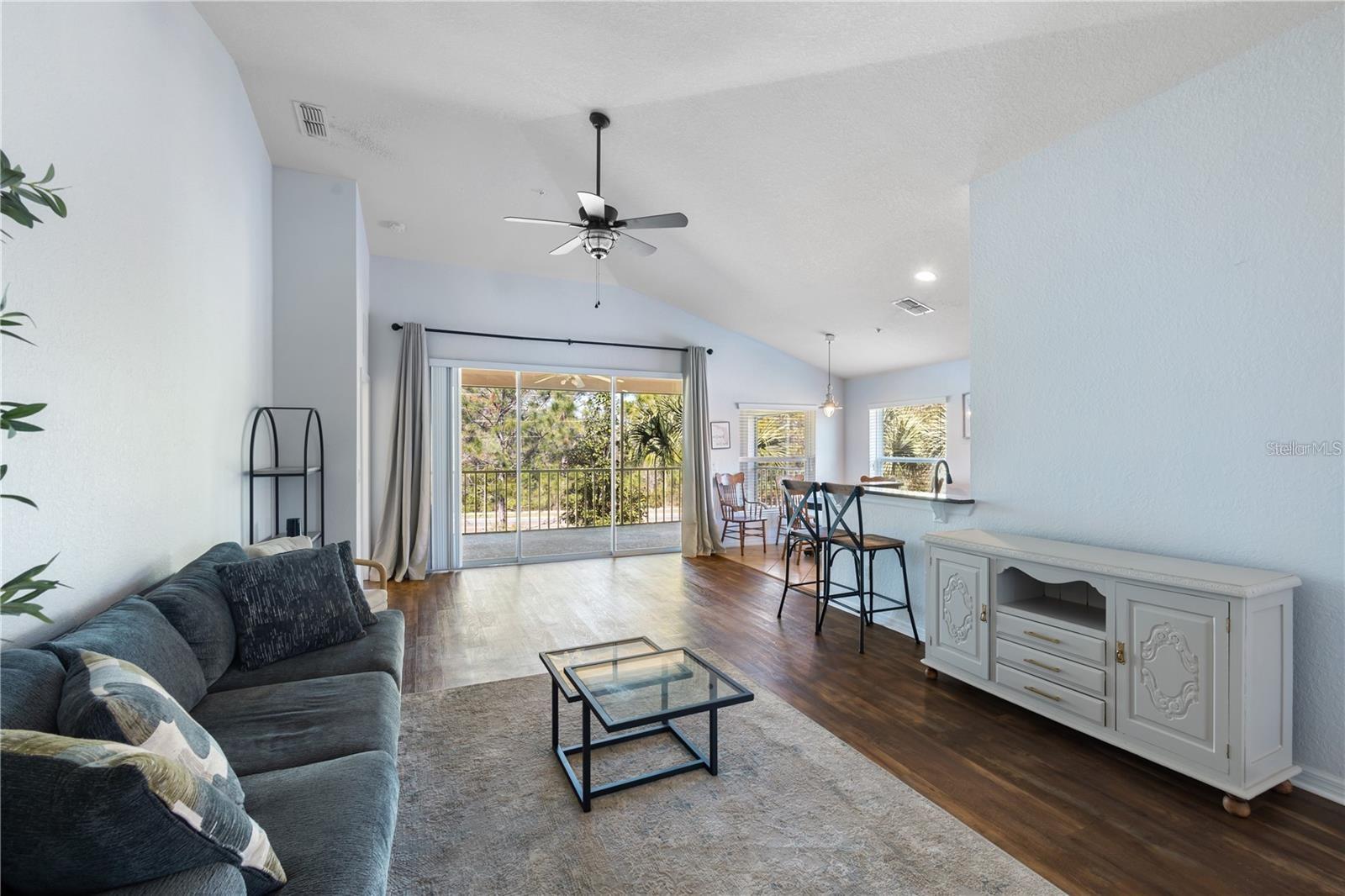 8321 BELLA VIDA CIR #8321, DAVENPORT, FL, 33896