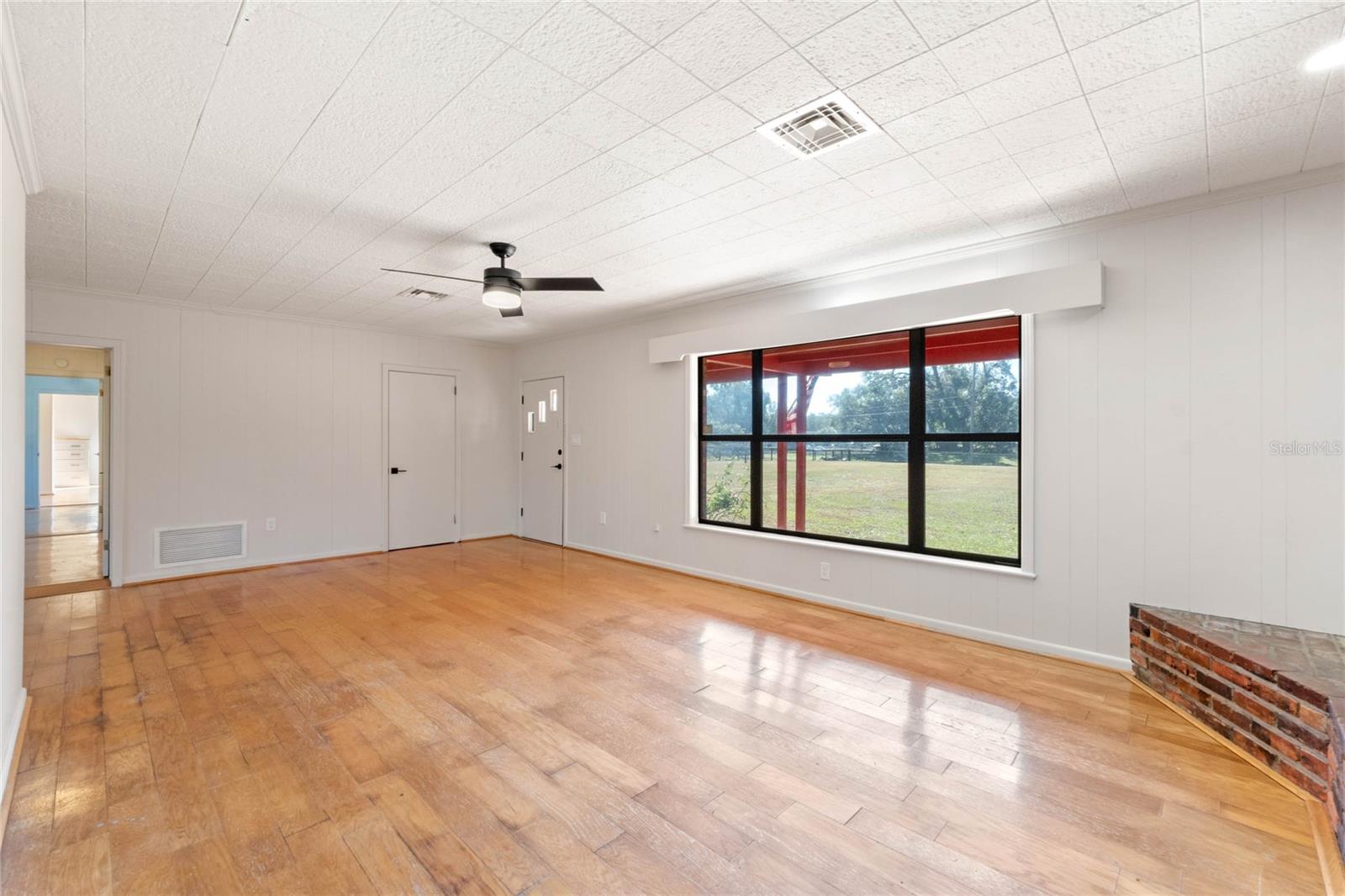 274 W KINGS HWY, CENTER HILL, FL, 33514