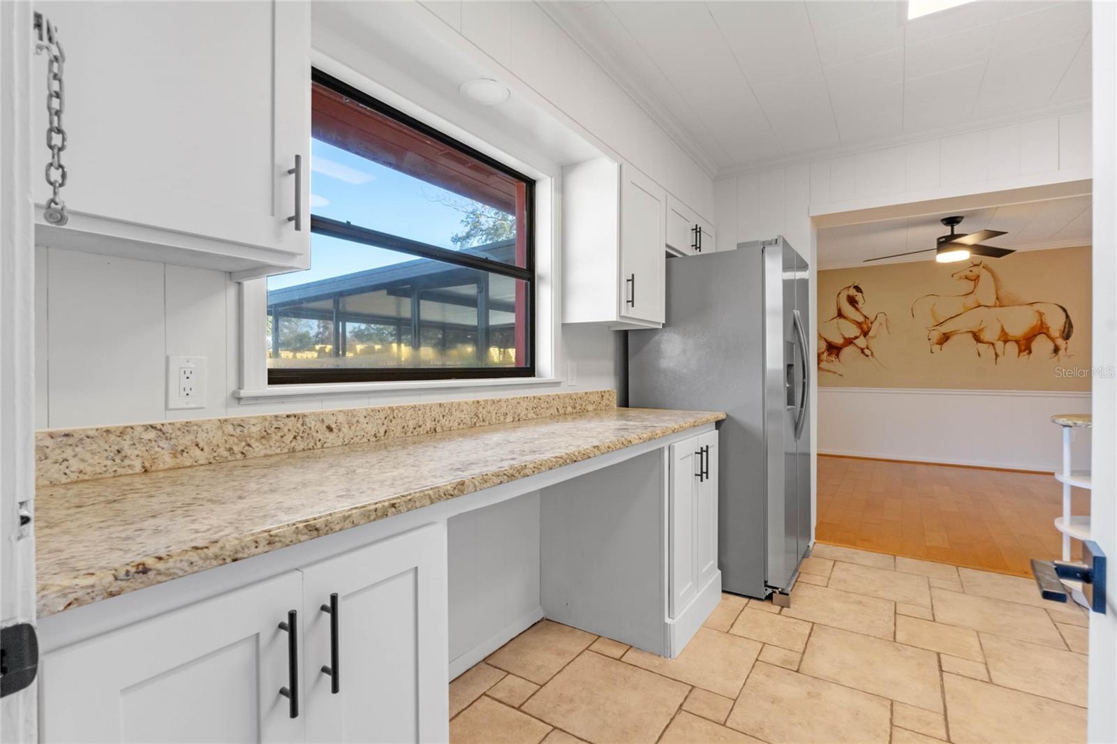 274 W KINGS HWY, CENTER HILL, FL, 33514