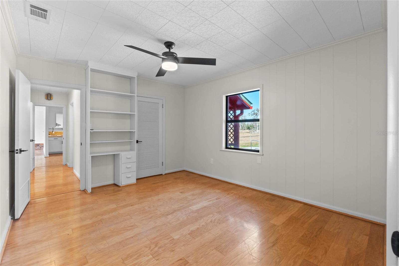 274 W KINGS HWY, CENTER HILL, FL, 33514