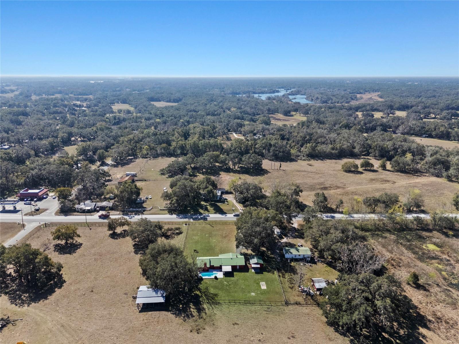 274 W KINGS HWY, CENTER HILL, FL, 33514