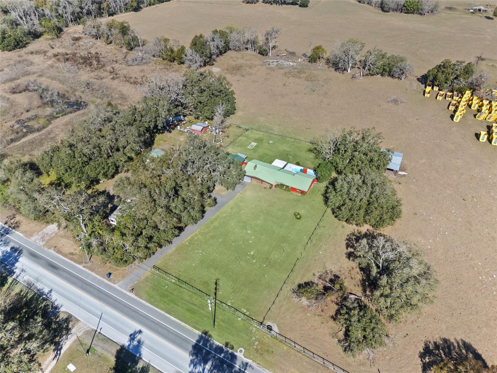 274 W KINGS HWY, CENTER HILL, FL, 33514