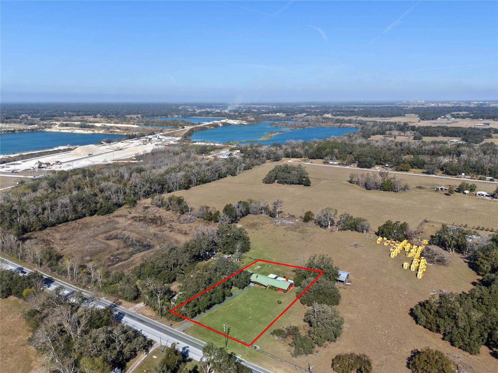 274 W KINGS HWY, CENTER HILL, FL, 33514