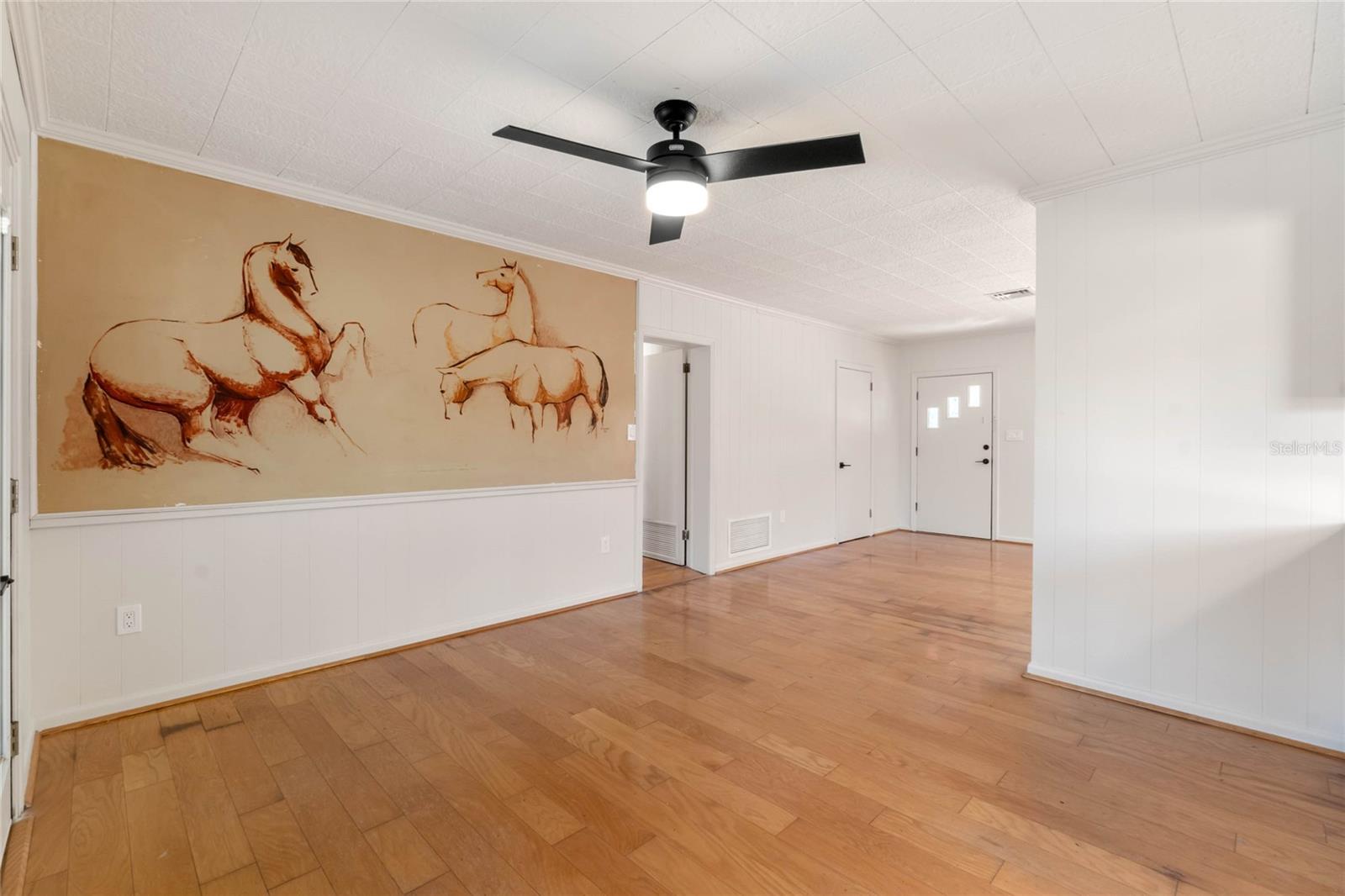 274 W KINGS HWY, CENTER HILL, FL, 33514