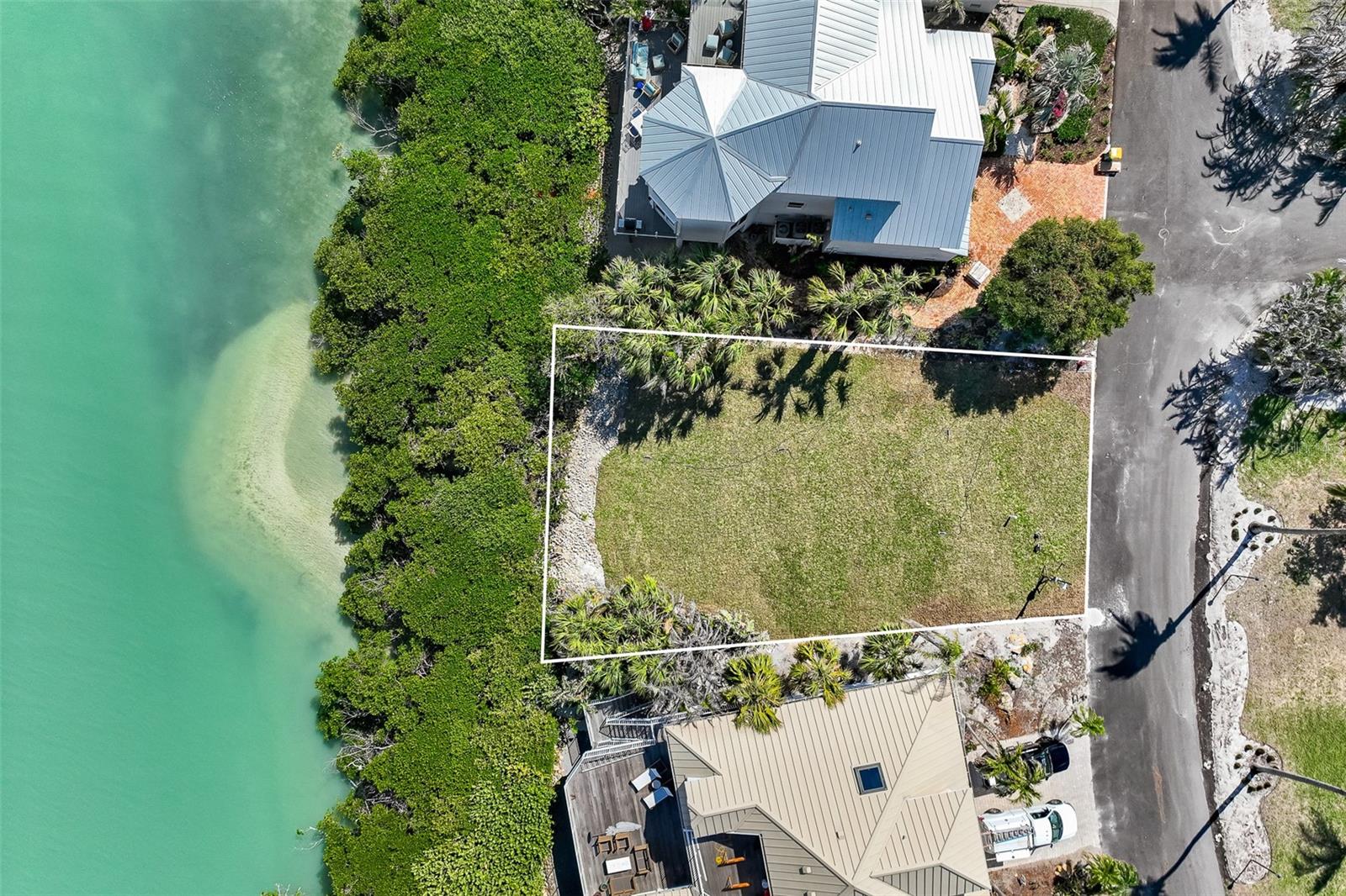 16728 GRANDE QUAY DR, BOCA GRANDE, FL, 33921