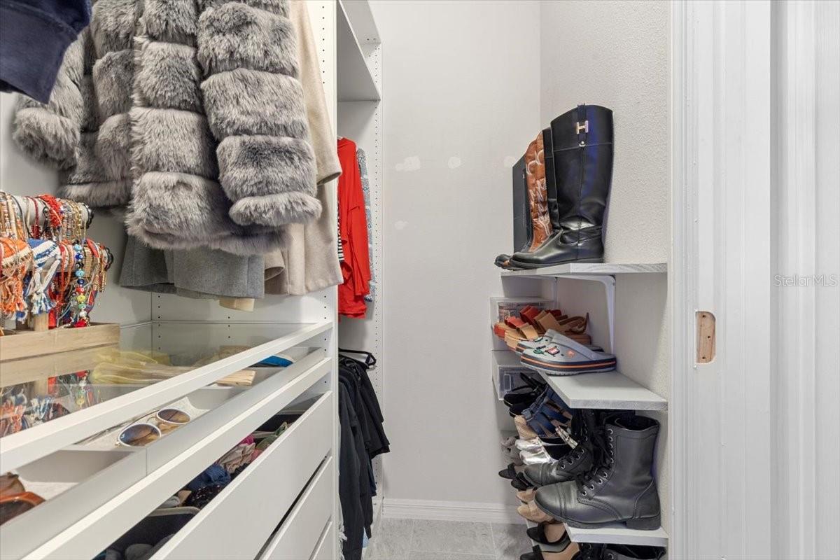 12152 LEDBURY COMMONS DR, GIBSONTON, FL, 33534