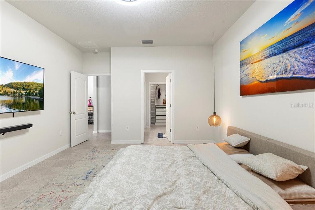 12152 LEDBURY COMMONS DR, GIBSONTON, FL, 33534