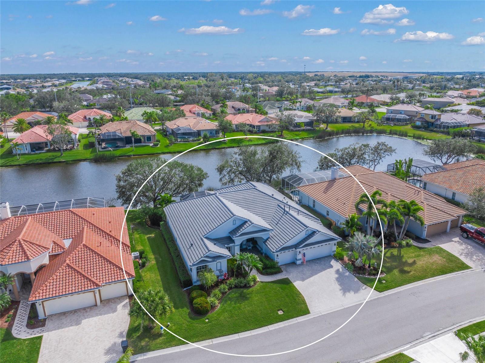 2905 SEASONS BLVD, SARASOTA, FL, 34240