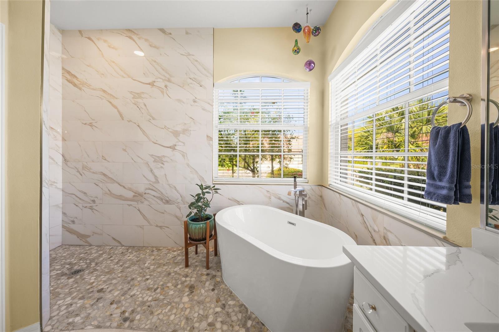 2905 SEASONS BLVD, SARASOTA, FL, 34240