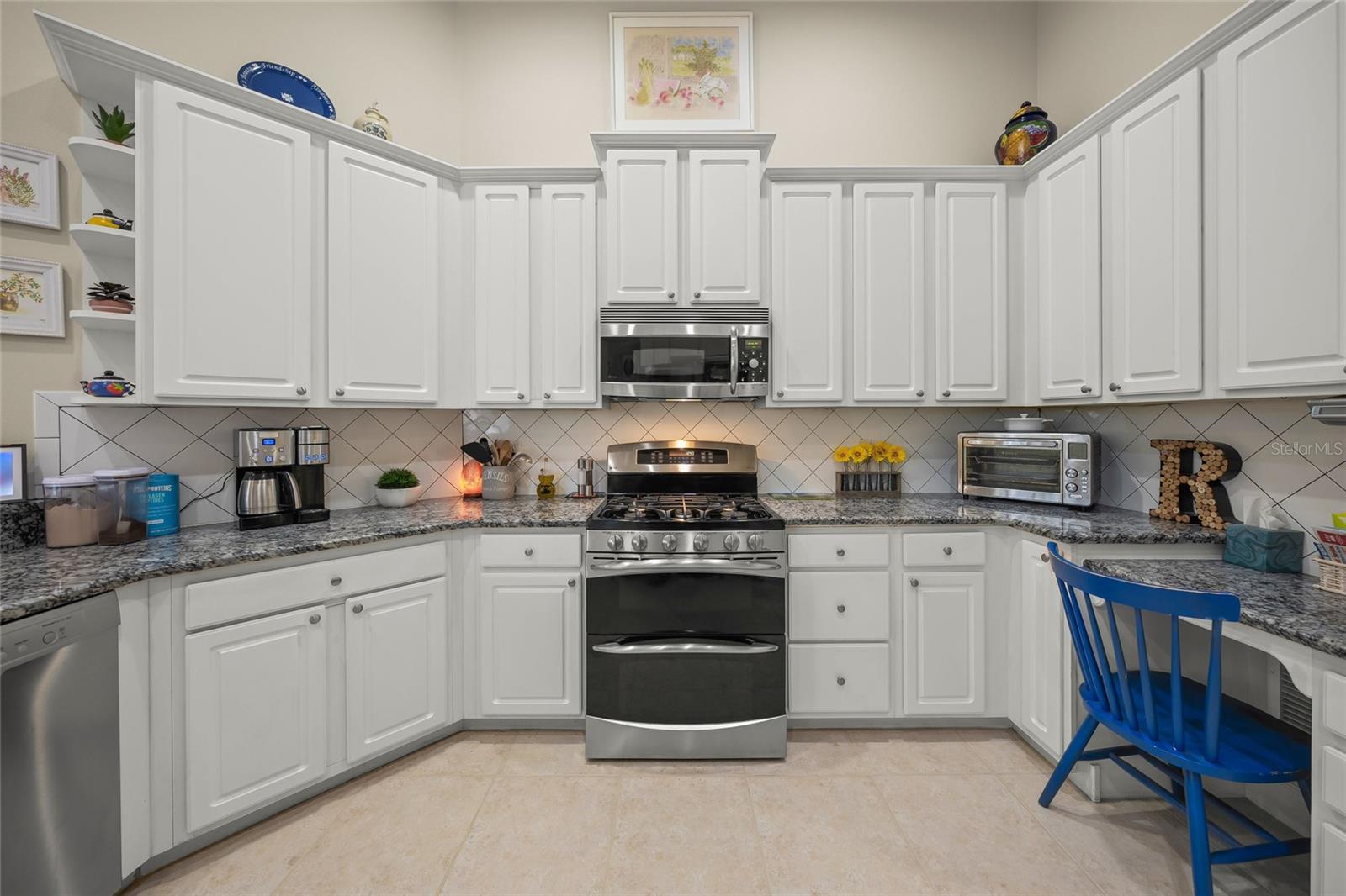 2905 SEASONS BLVD, SARASOTA, FL, 34240
