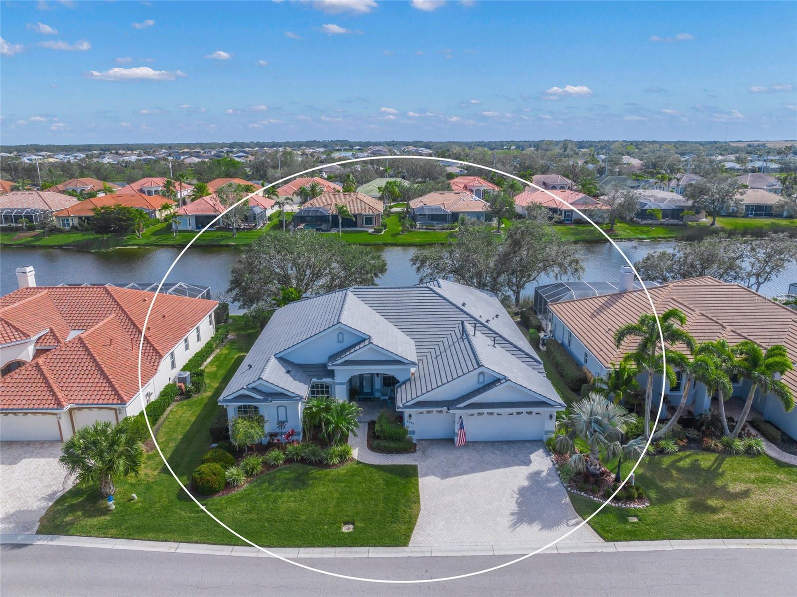 2905 SEASONS BLVD, SARASOTA, FL, 34240