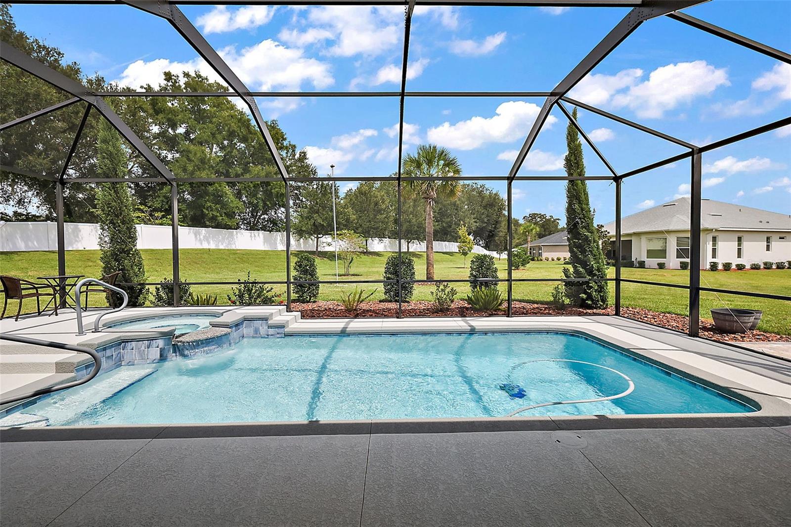 10377 SILVER MAPLE AVE, OXFORD, FL, 34484