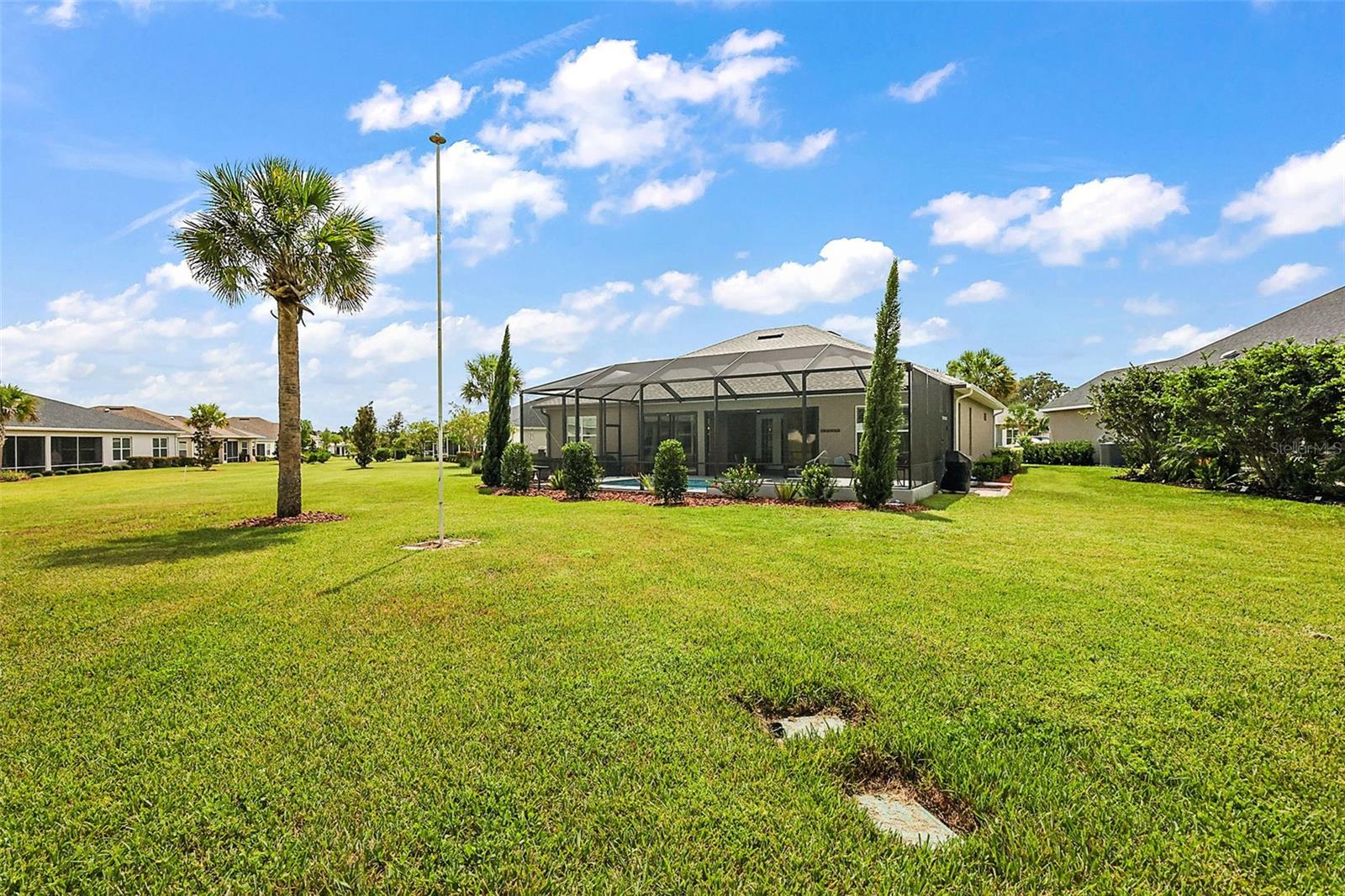 10377 SILVER MAPLE AVE, OXFORD, FL, 34484