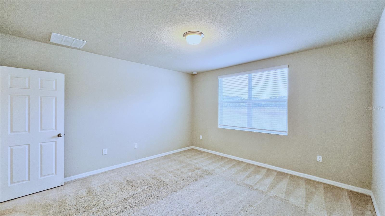 633 VISTA VILLAGES BLVD, DAVENPORT, FL, 33896