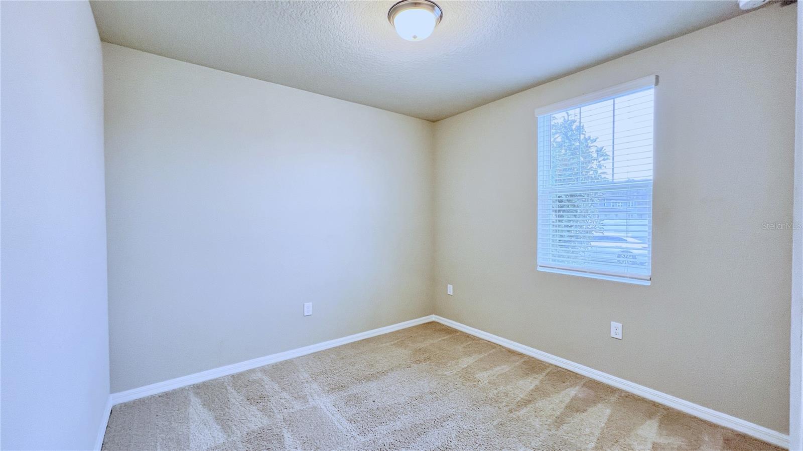 633 VISTA VILLAGES BLVD, DAVENPORT, FL, 33896