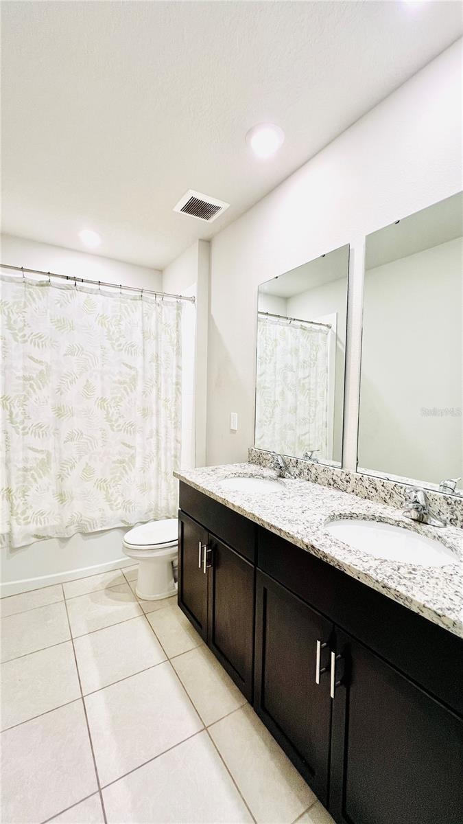 633 VISTA VILLAGES BLVD, DAVENPORT, FL, 33896