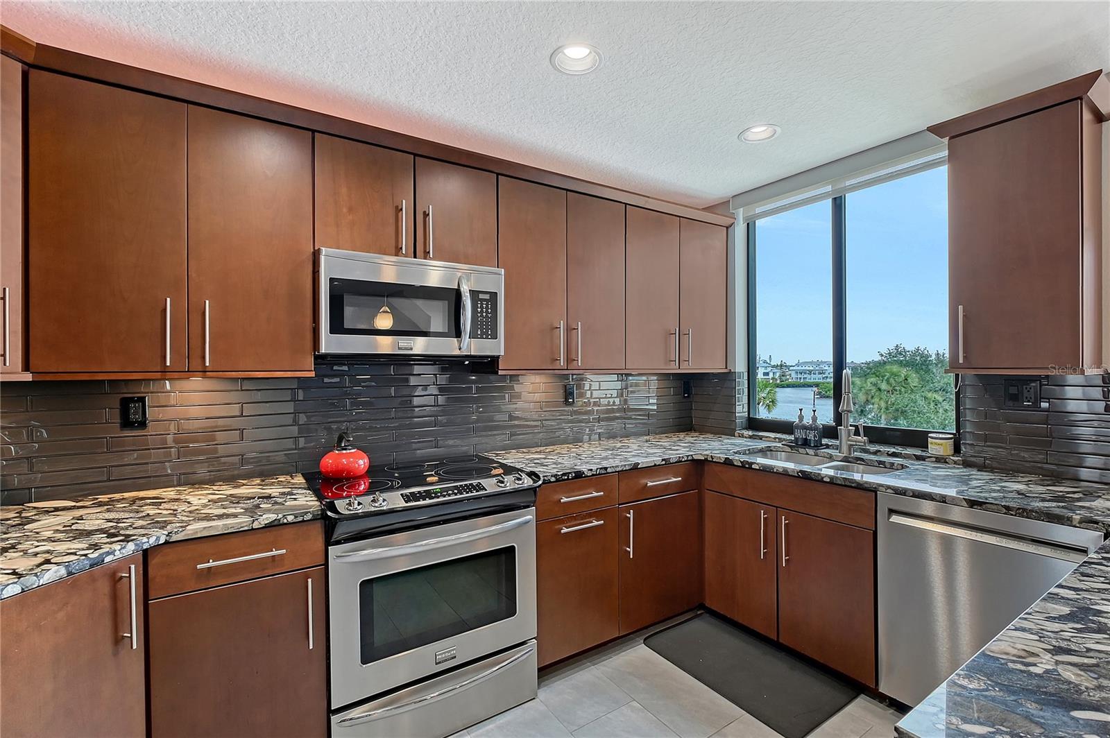 6267 MIDNIGHT PASS RD #307, SARASOTA, FL, 34242