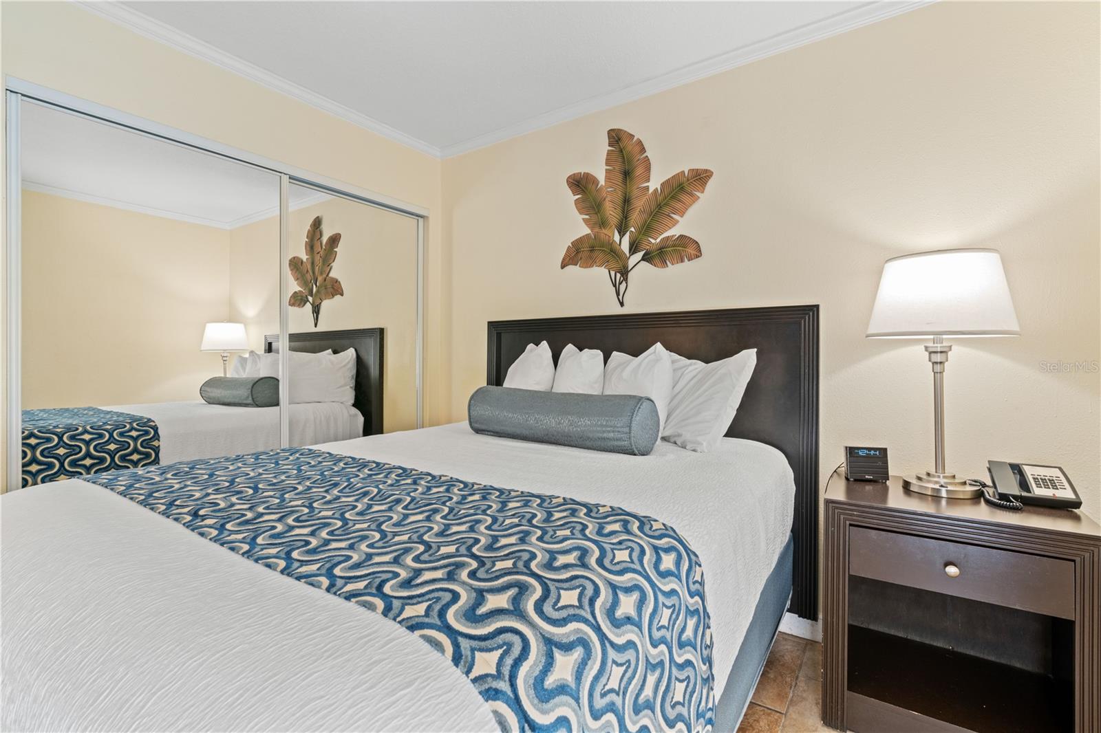 2506 N ROCKY POINT DR #272, TAMPA, FL, 33607
