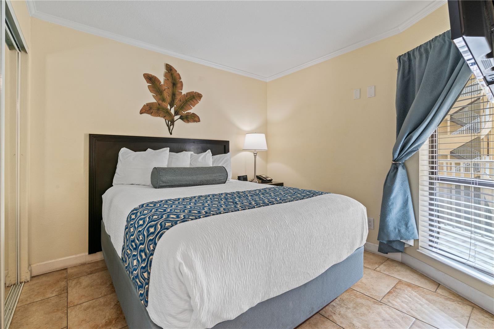 2506 N ROCKY POINT DR #272, TAMPA, FL, 33607