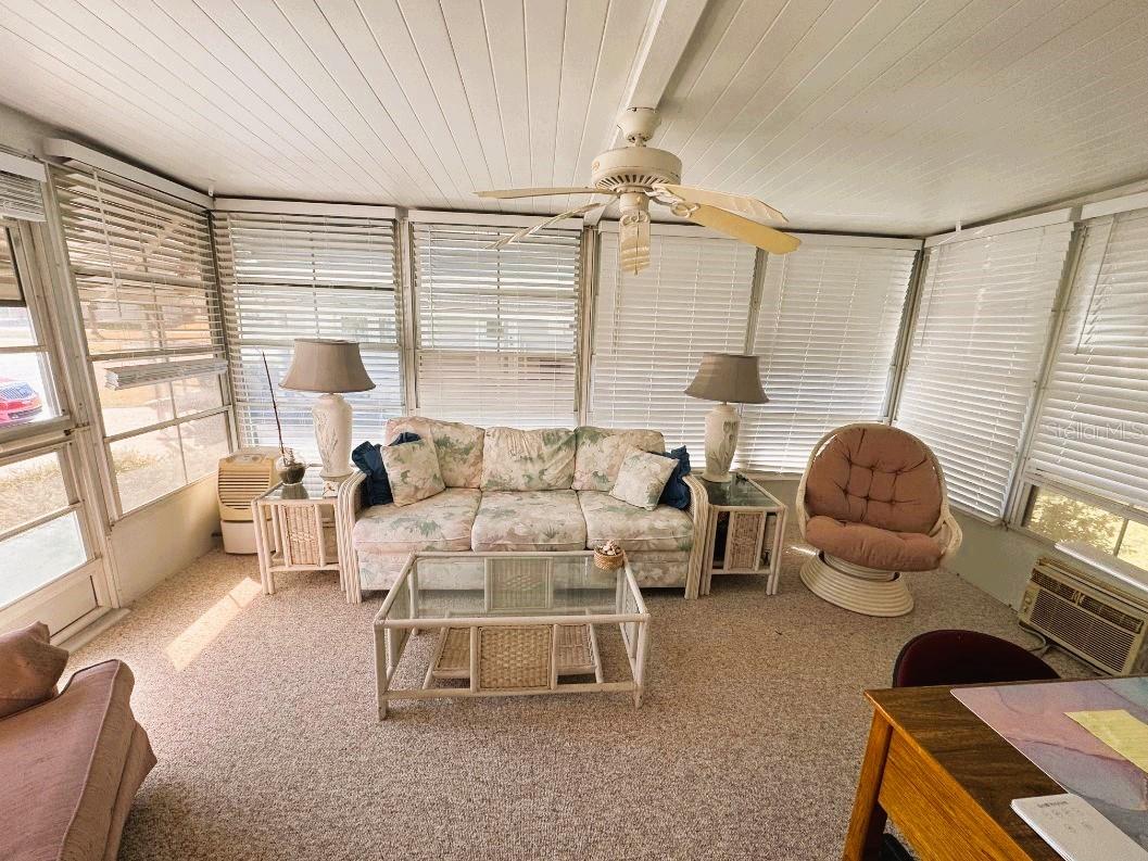 102 WILLOW LN, LEESBURG, FL, 34748