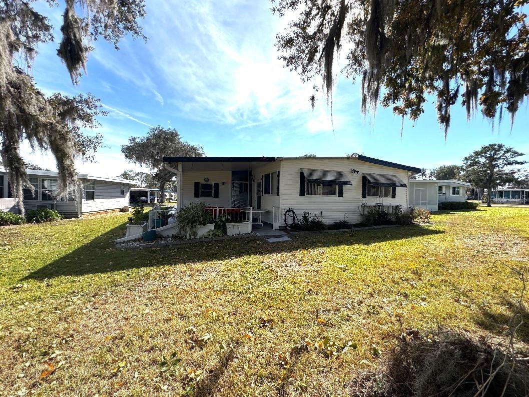 102 WILLOW LN, LEESBURG, FL, 34748