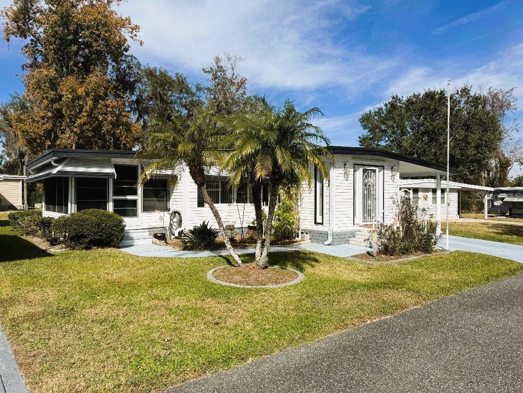 102 WILLOW LN, LEESBURG, FL, 34748