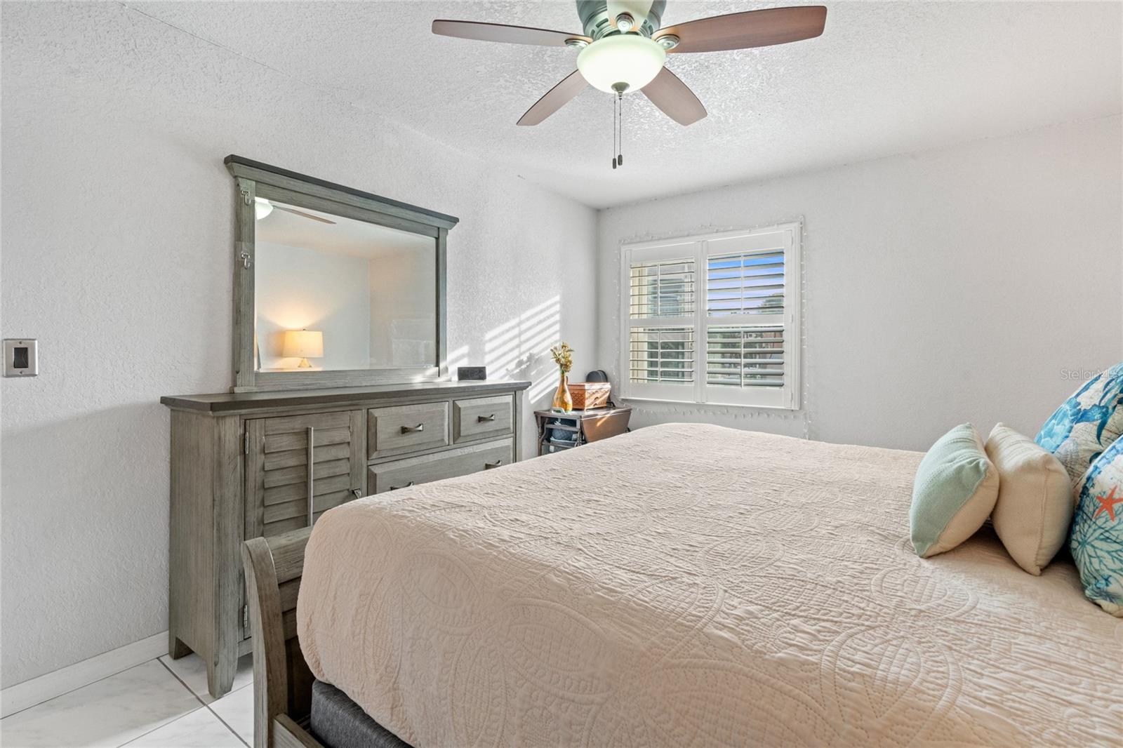 19727 GULF BLVD #103, INDIAN SHORES, FL, 33785