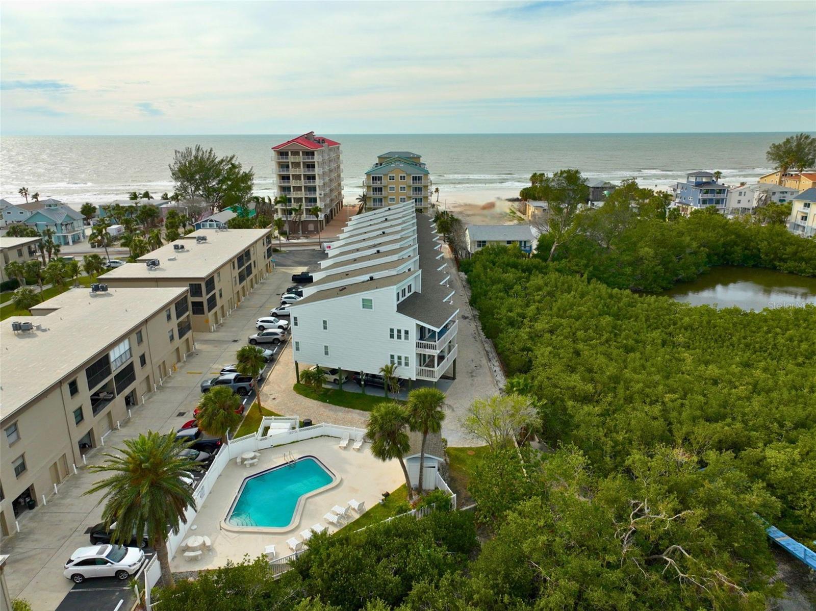 19727 GULF BLVD #103, INDIAN SHORES, FL, 33785
