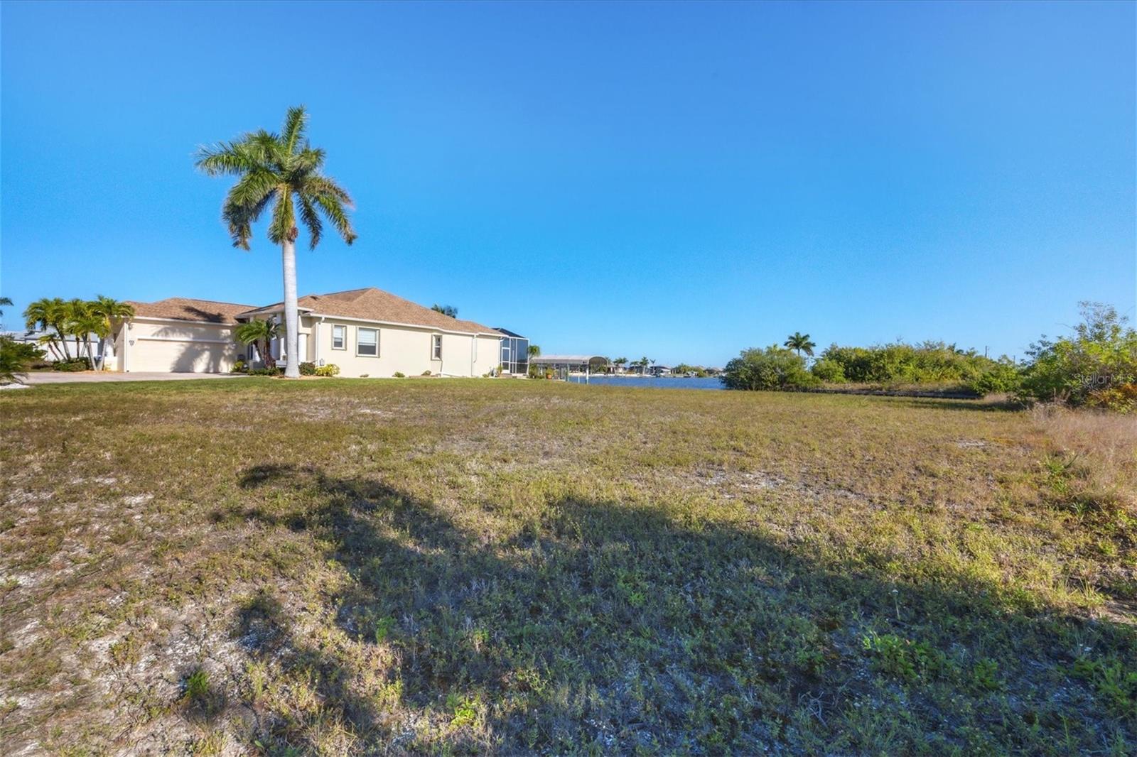 15124 ACORN CIR, PORT CHARLOTTE, FL, 33981