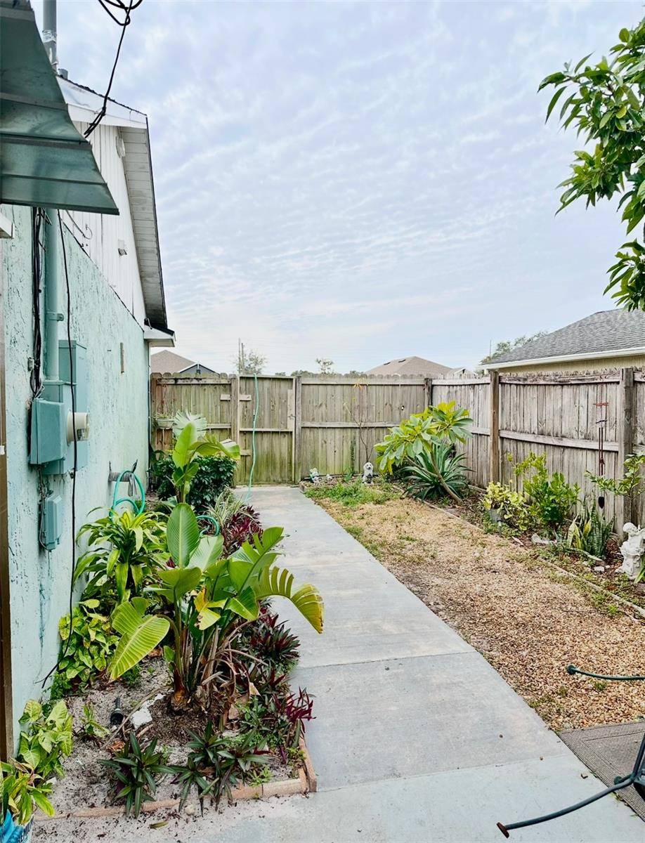 3250 DELLBROOK DR, DELTONA, FL, 32738