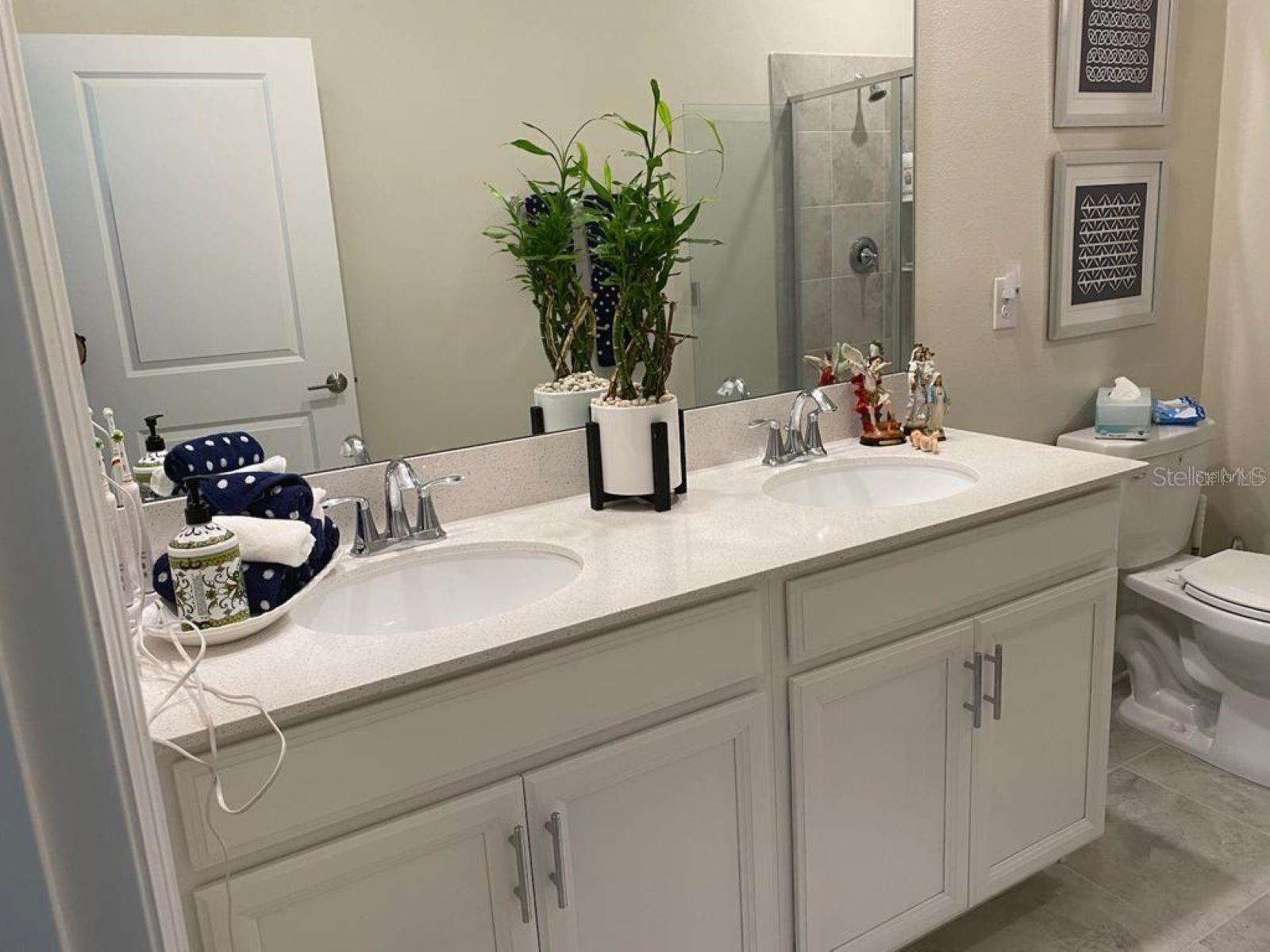 1077 QUAKER RIDGE LN, DAVENPORT, FL, 33896