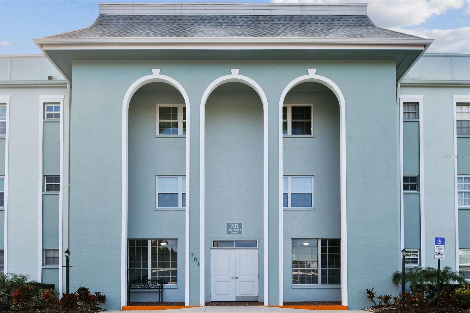 701 POINSETTIA RD #302, BELLEAIR, FL, 33756