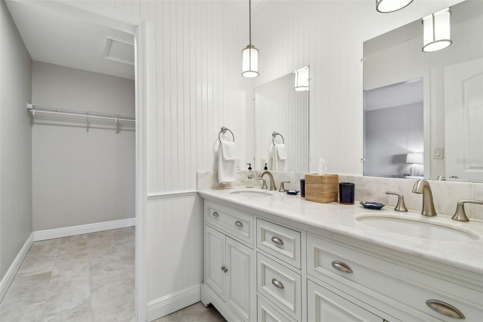 701 POINSETTIA RD #302, BELLEAIR, FL, 33756