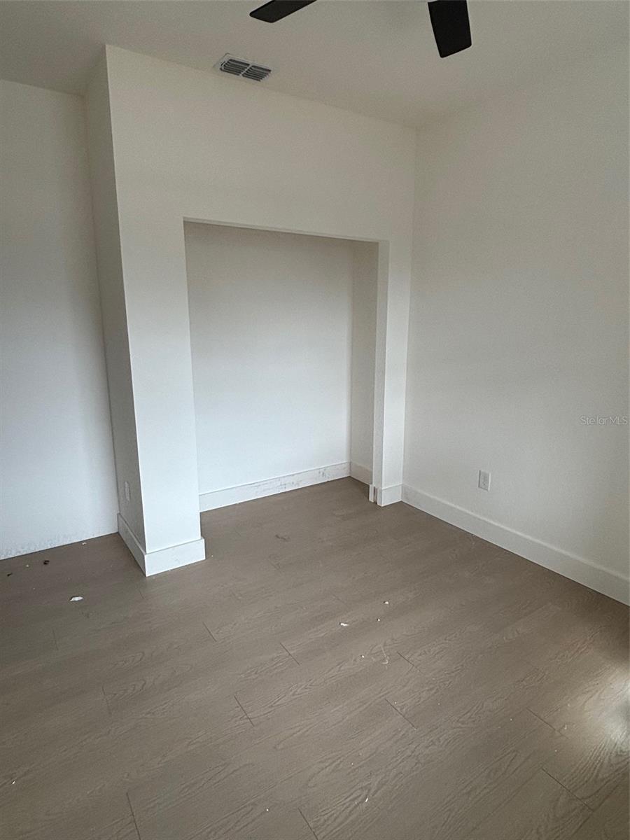 2935 W BEACH ST, TAMPA, FL, 33607