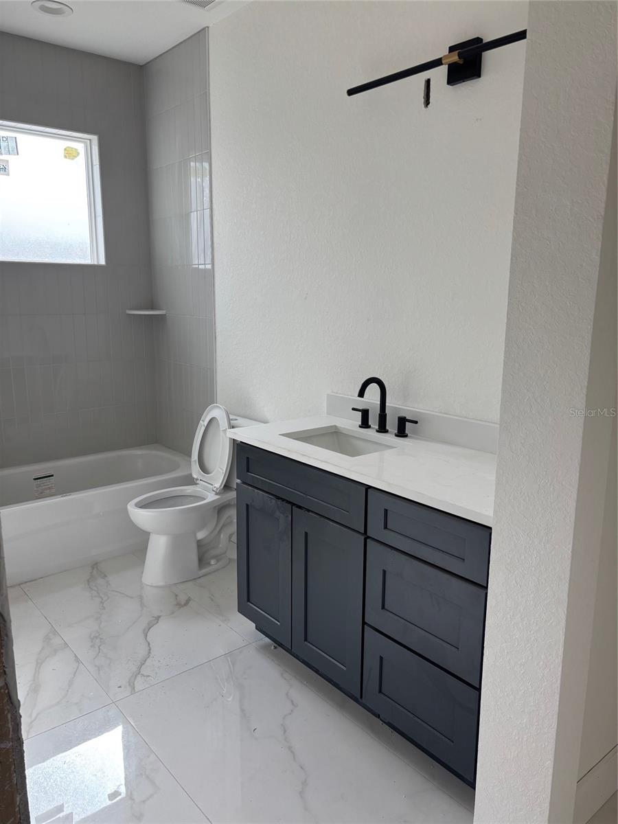 2935 W BEACH ST, TAMPA, FL, 33607