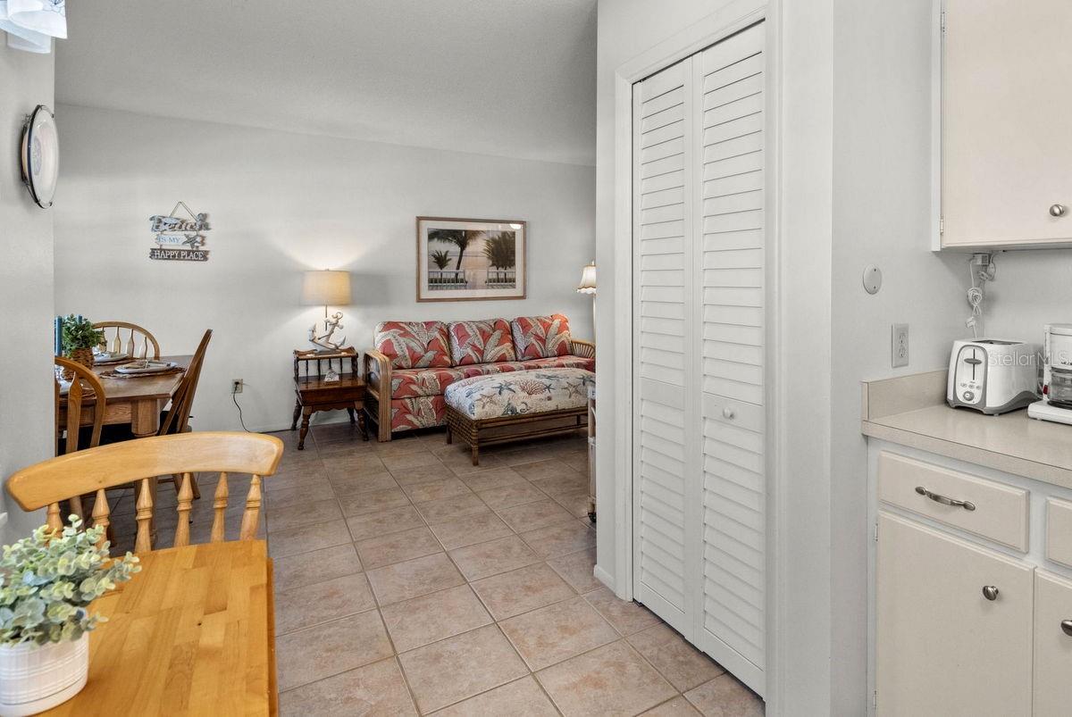 204 SKY LOCH DR W, DUNEDIN, FL, 34698