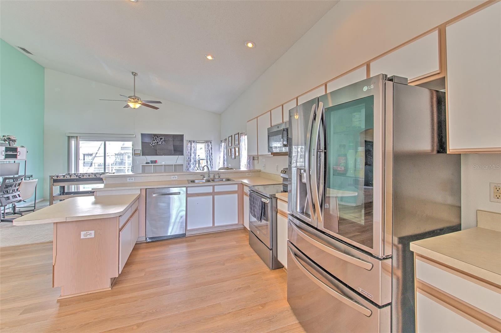 108 EMERALDVIEW AVE, DAVENPORT, FL, 33897
