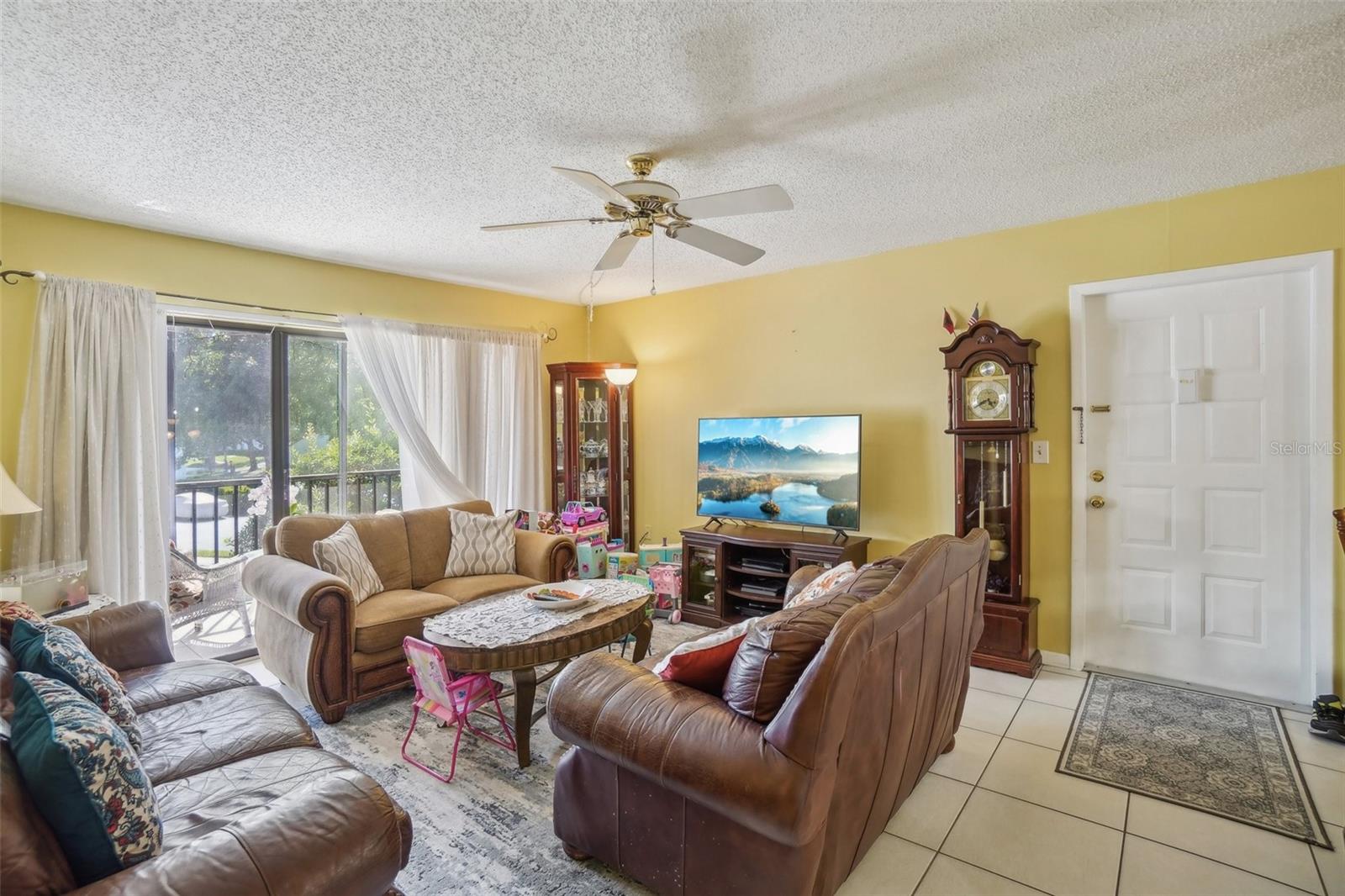 1344 PINE RIDGE CIR E #D2, TARPON SPRINGS, FL, 34688